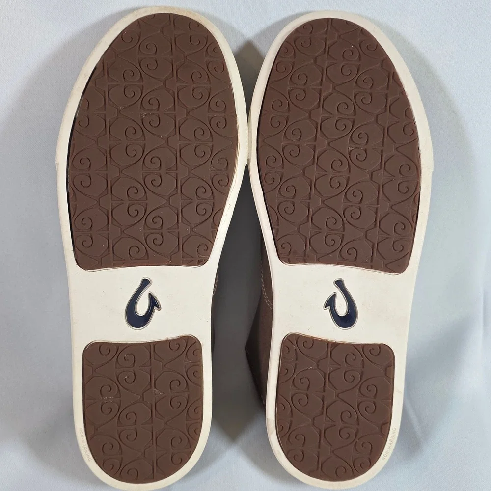OluKai Pehuea Womens 8.5 Leather Slip On Sneakers Fox Brown Coastal Everyday